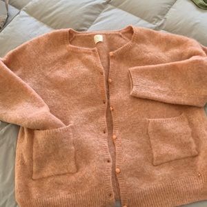 Does Petits Hauts button down sweater